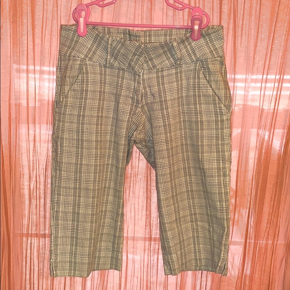 Knee length dress shorts